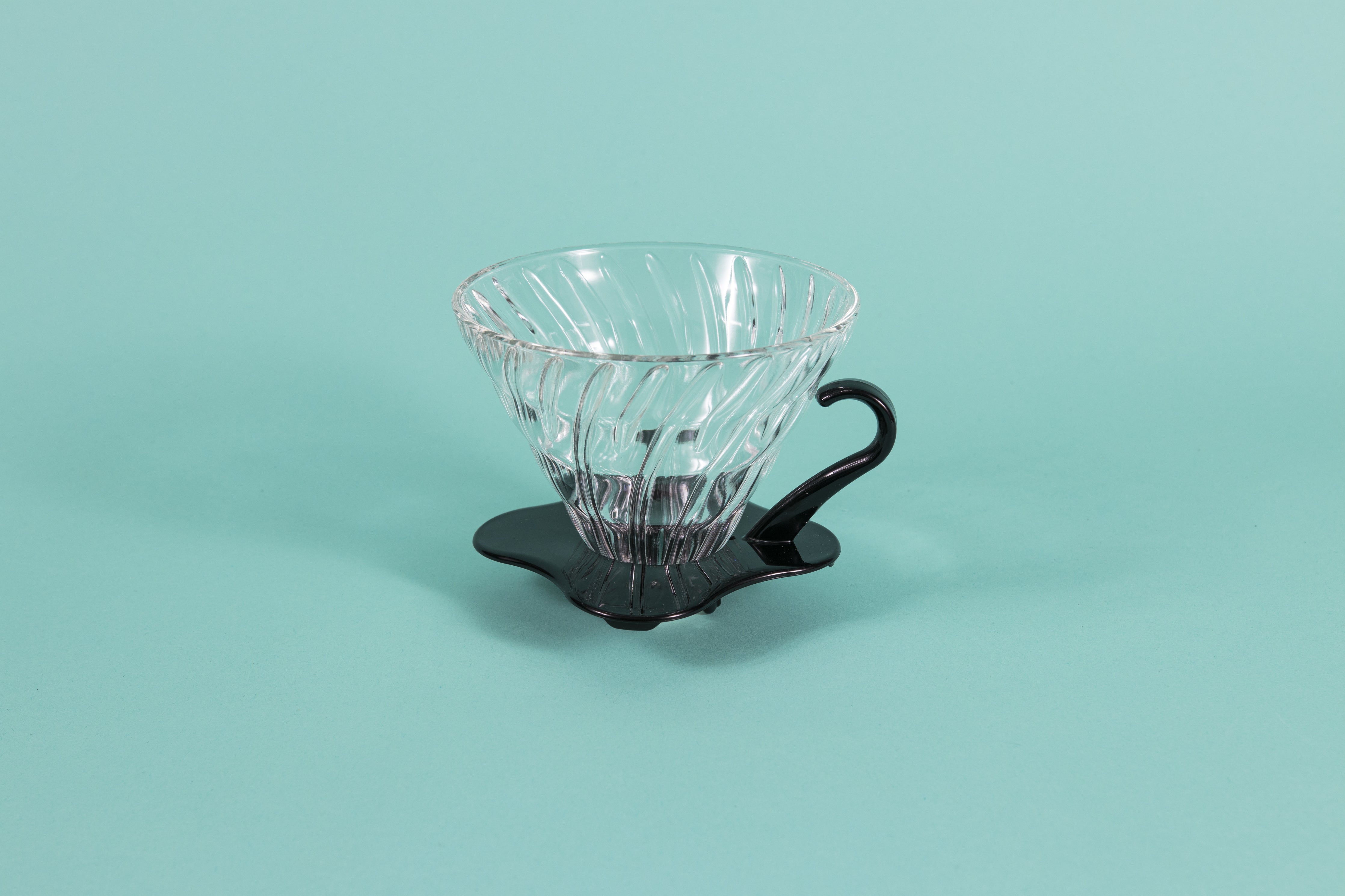 V60 Glass Coffee Dripper 02